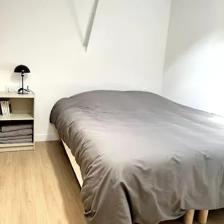 736 Agreable Mezzanine Proche De Paris 20 *